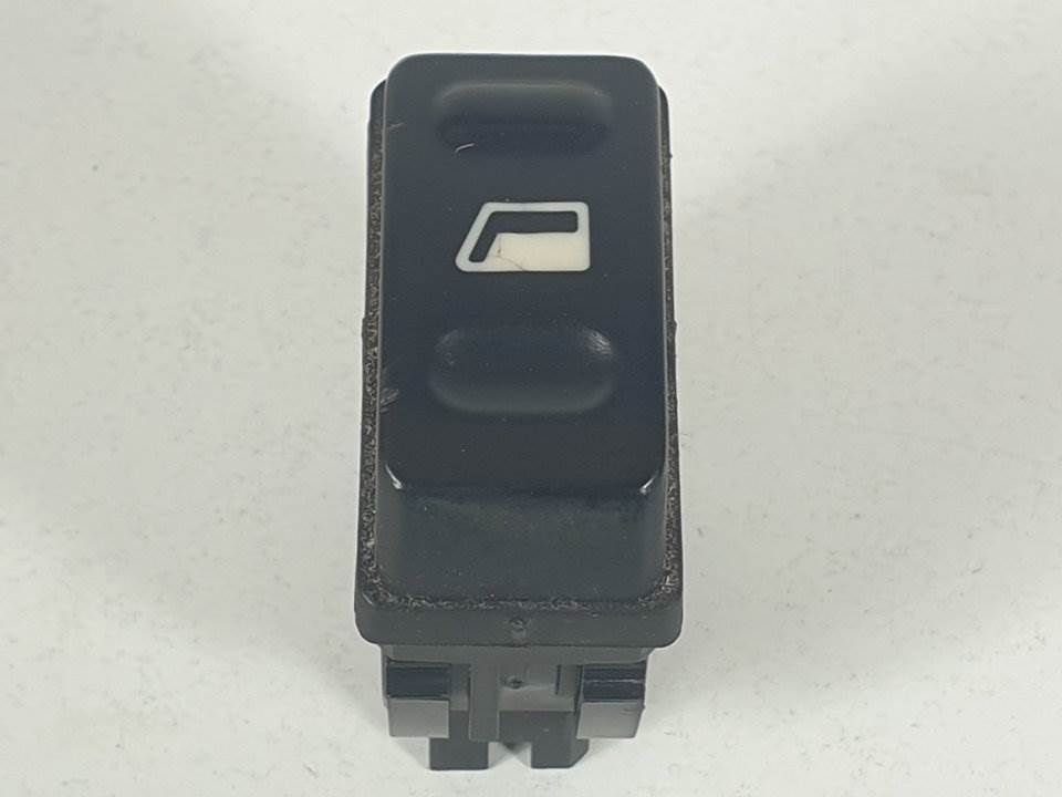 MANDO ELEVALUNAS DELANTERO DERECHO - CITROEN - XSARA PICASSO