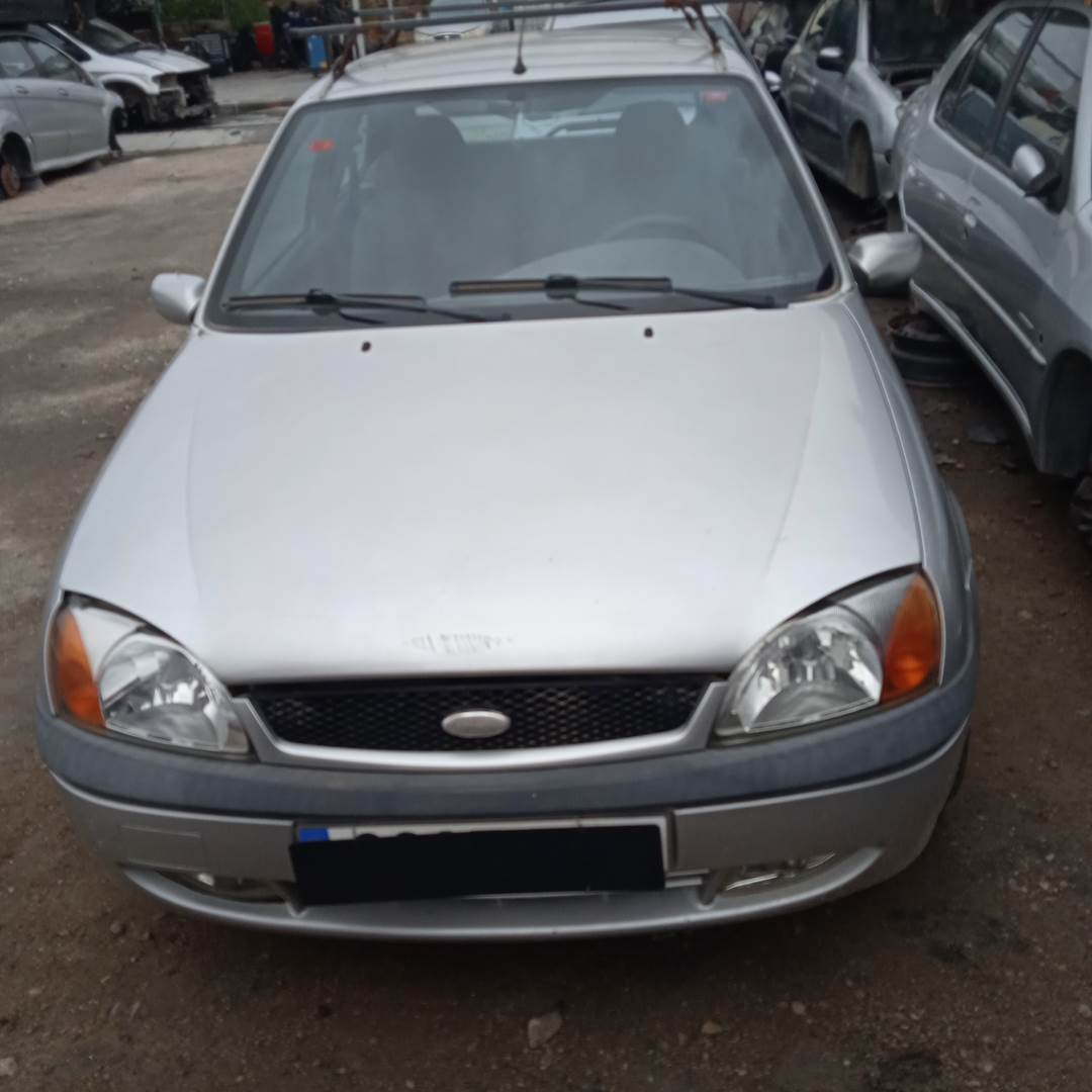 FORD FIESTA BERLINA (DX) (1999 - 2002)