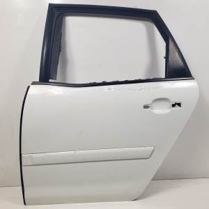 PUERTA TRASERA IZQUIERDA CITROEN C4 PICASSO Autodesguaces Alicante