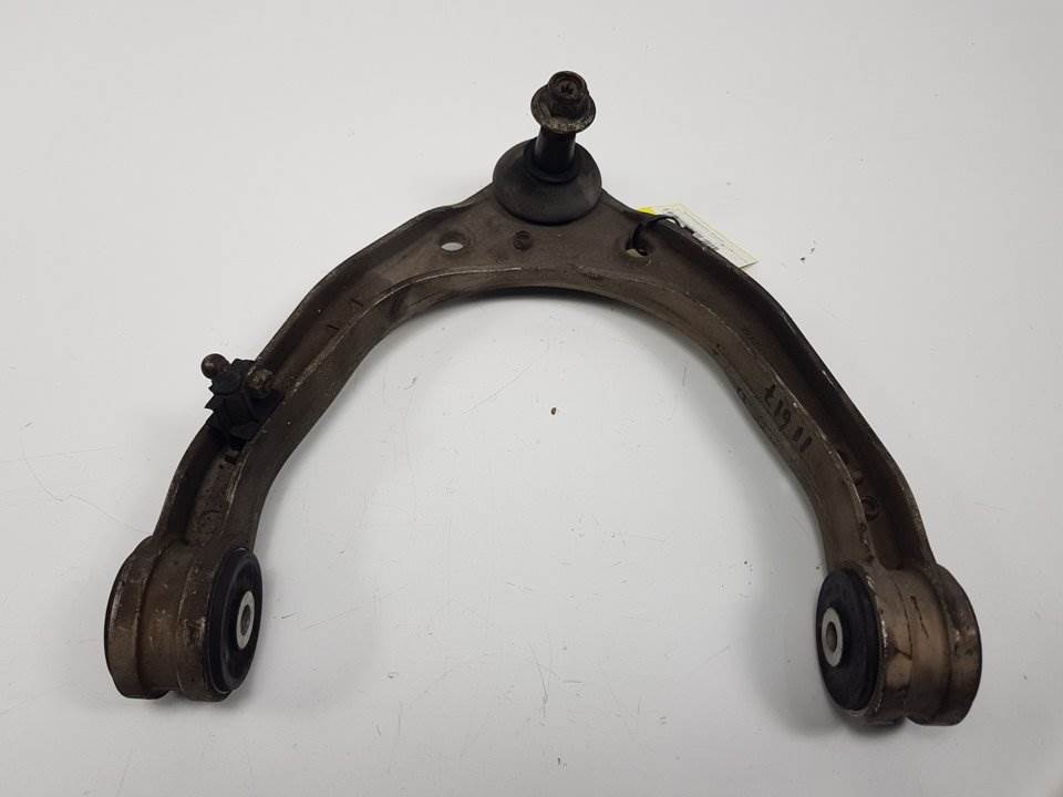 BRAZO SUSPENSION SUPERIOR DELANTERO DERECHO - 7L0407047A - VOLKSWAGEN - TOUAREG (7LA)