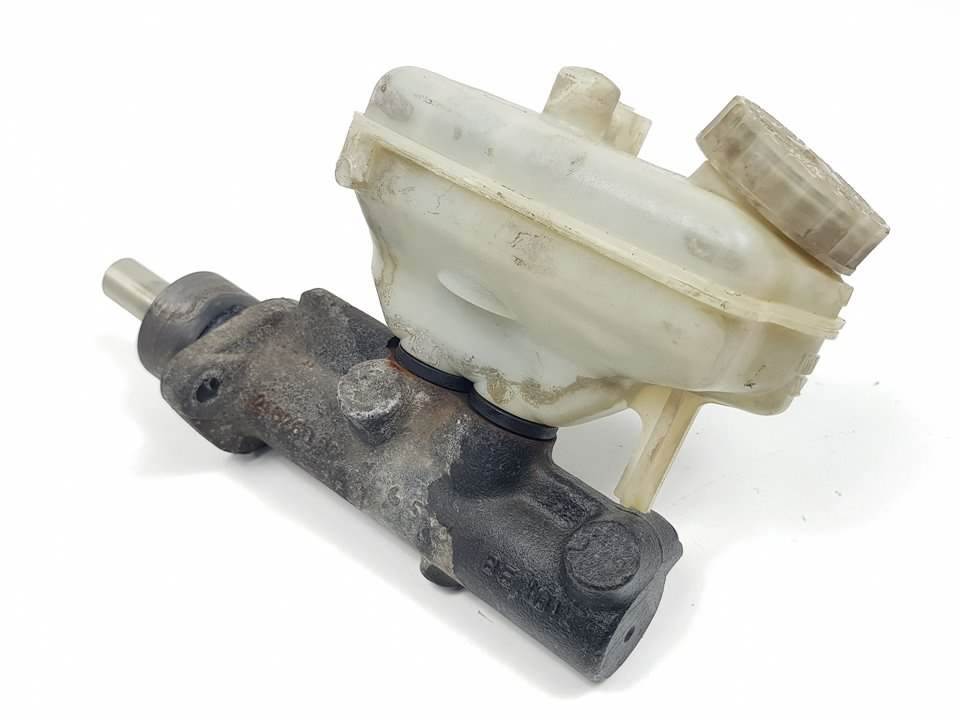 Hauptbremszylinder - A0024312802 - MERCEDES - CLASE V (W638)