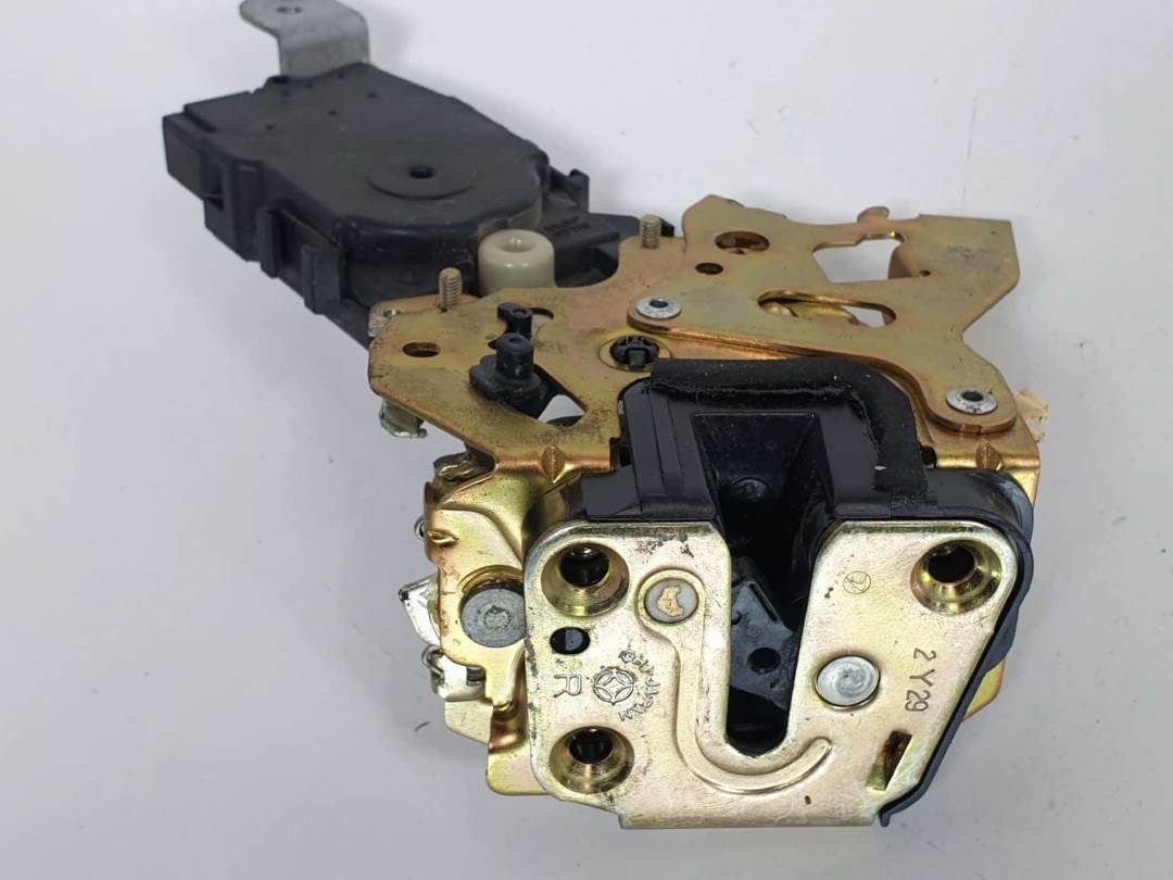 Serrure de porte arrière droite - SUBARU - FORESTER S11 (SG)