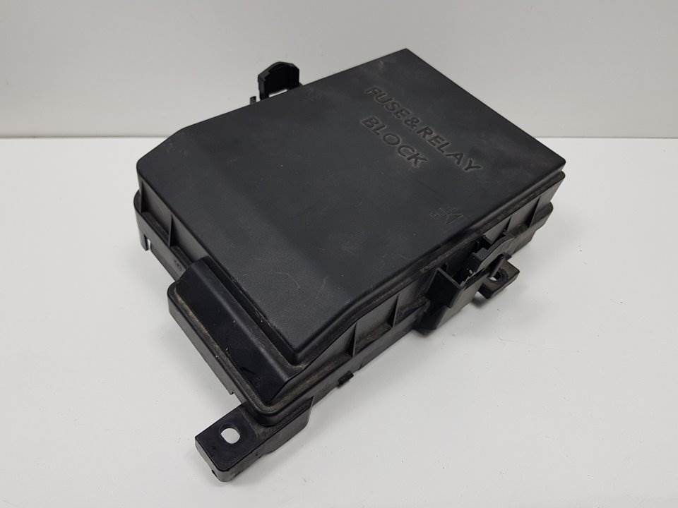 CAJA RELES / FUSIBLES - 919501D220 - KIA - CARENS (UN)