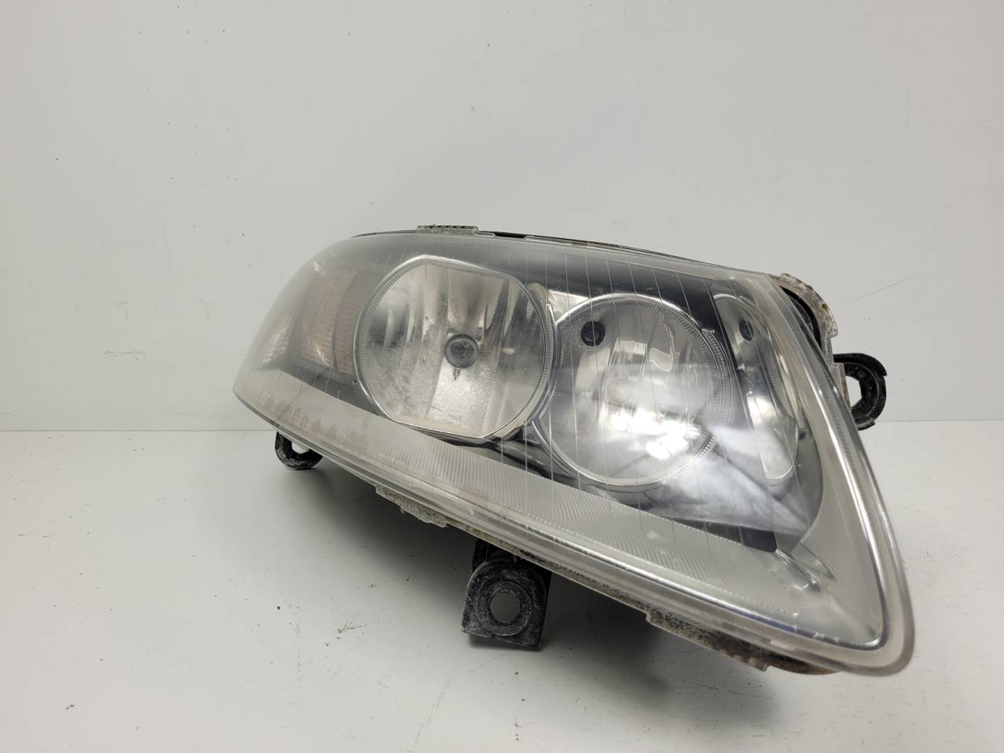 FARO DERECHO - AUDI - A6 BERLINA (4F2)