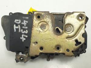 CERRADURA PUERTA DELANTERA IZQUIERDA CITROEN XSARA PICASSO Autodesguaces Alicante