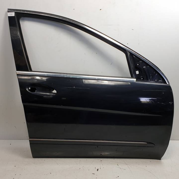 PUERTA DELANTERA DERECHA MERCEDES CLASE R (W251) Autodesguaces Alicante