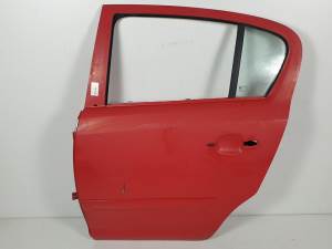 PUERTA TRASERA IZQUIERDA OPEL CORSA D Autodesguaces Alicante