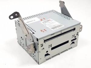 SISTEMA AUDIO / RADIO CD 8701A351 MITSUBISHI ASX (GA0W) Autodesguaces Alicante