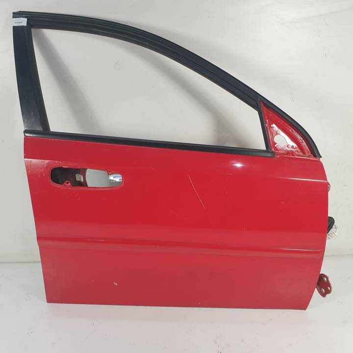 PUERTA TRASERA DERECHA CHEVROLET LACETTI Autodesguaces Alicante
