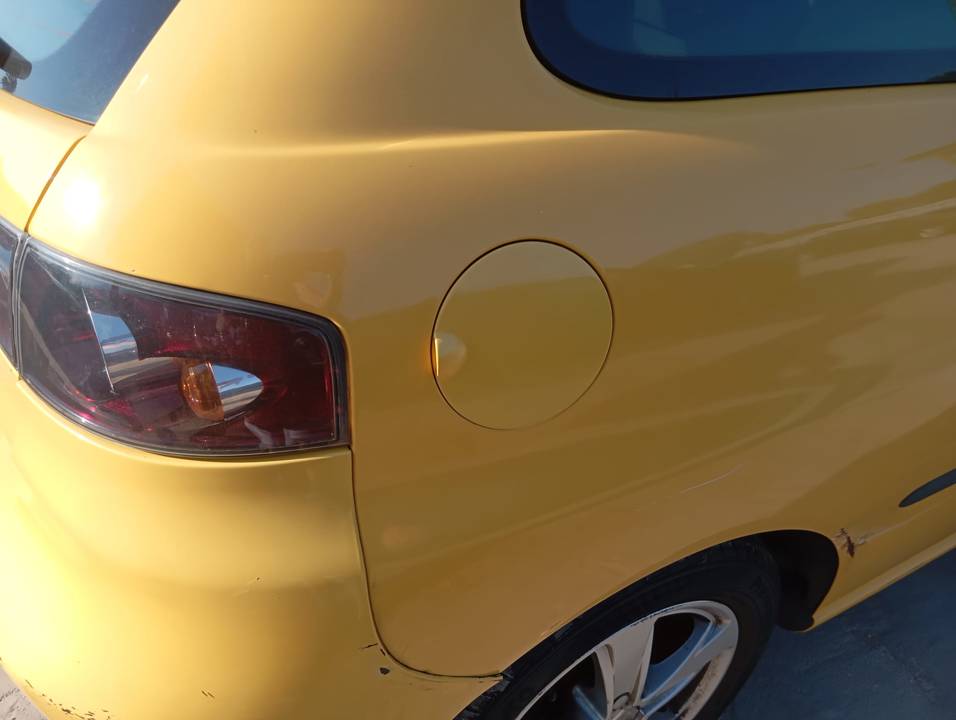 TAPA EXTERIOR COMBUSTIBLE