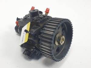 BOMBA INYECCION 0055193731 OPEL ZAFIRA B Autodesguaces Alicante