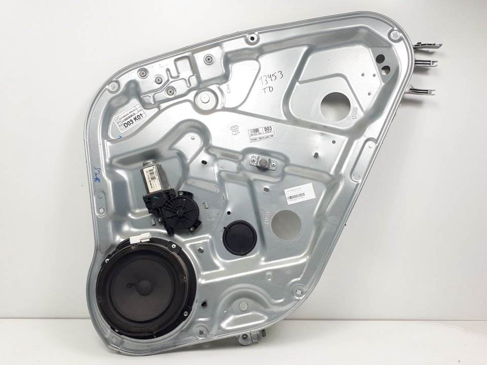ELEVALUNAS TRASERO DERECHO - 834802B020 - HYUNDAI - SANTA FE (BM)
