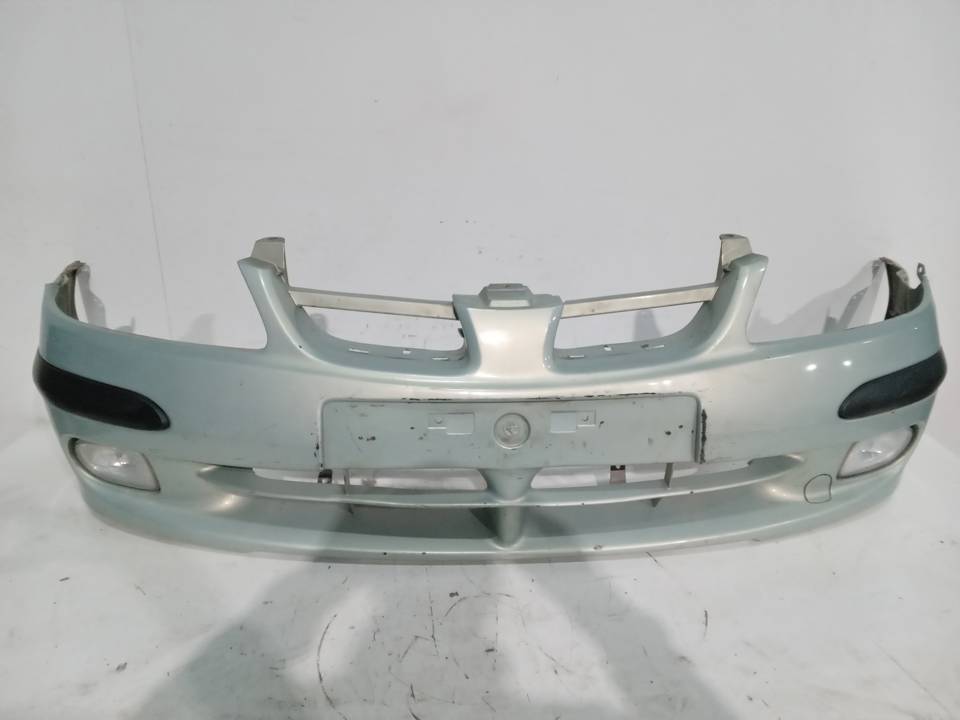 PARAGOLPES DELANTERO