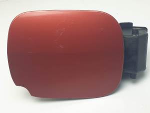 TAPA EXTERIOR COMBUSTIBLE 8200383466 RENAULT CLIO III Autodesguaces Alicante
