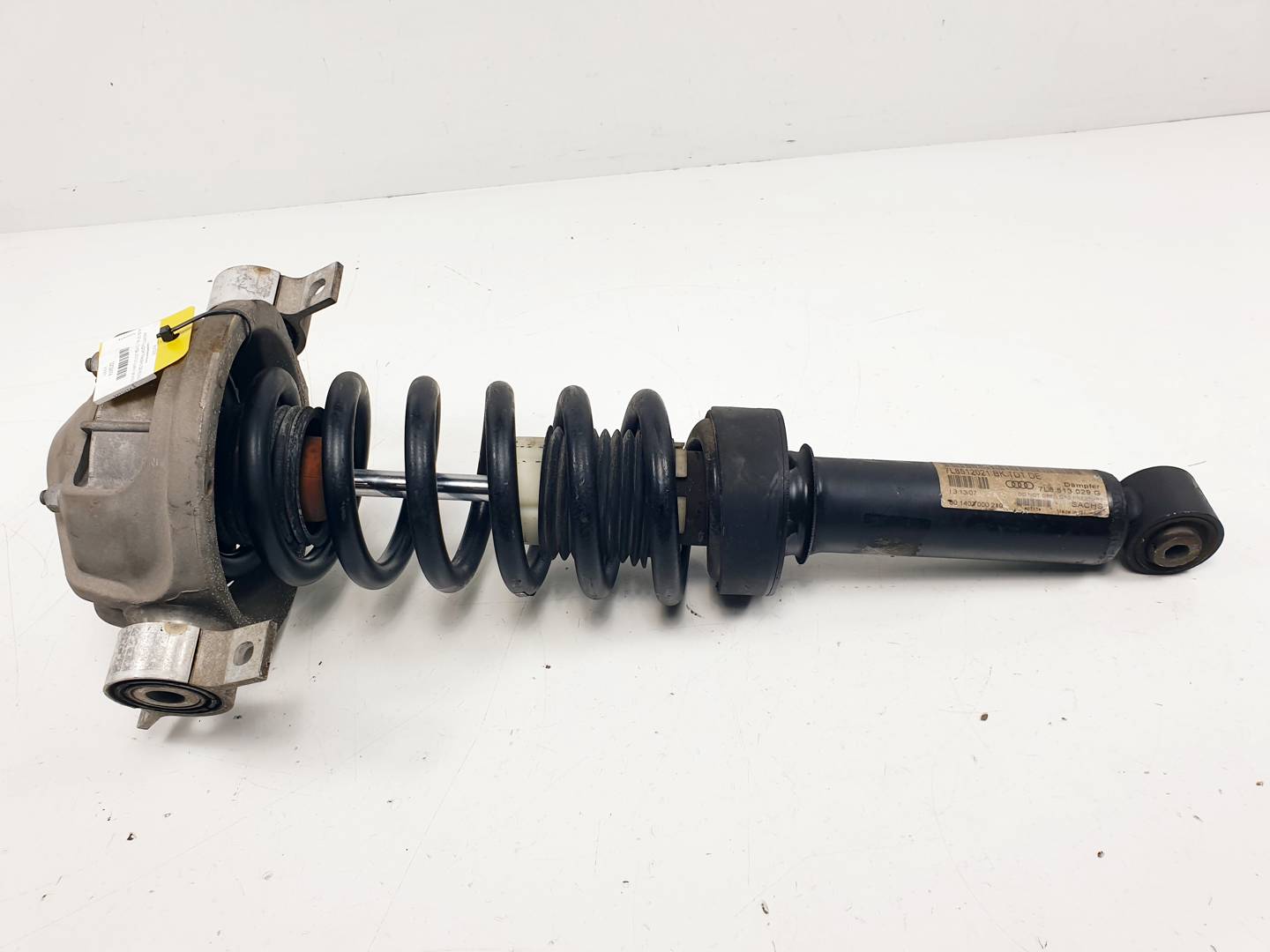 AMORTIGUADOR TRASERO DERECHO - 7L8512021BK - AUDI - Q7 (4L)