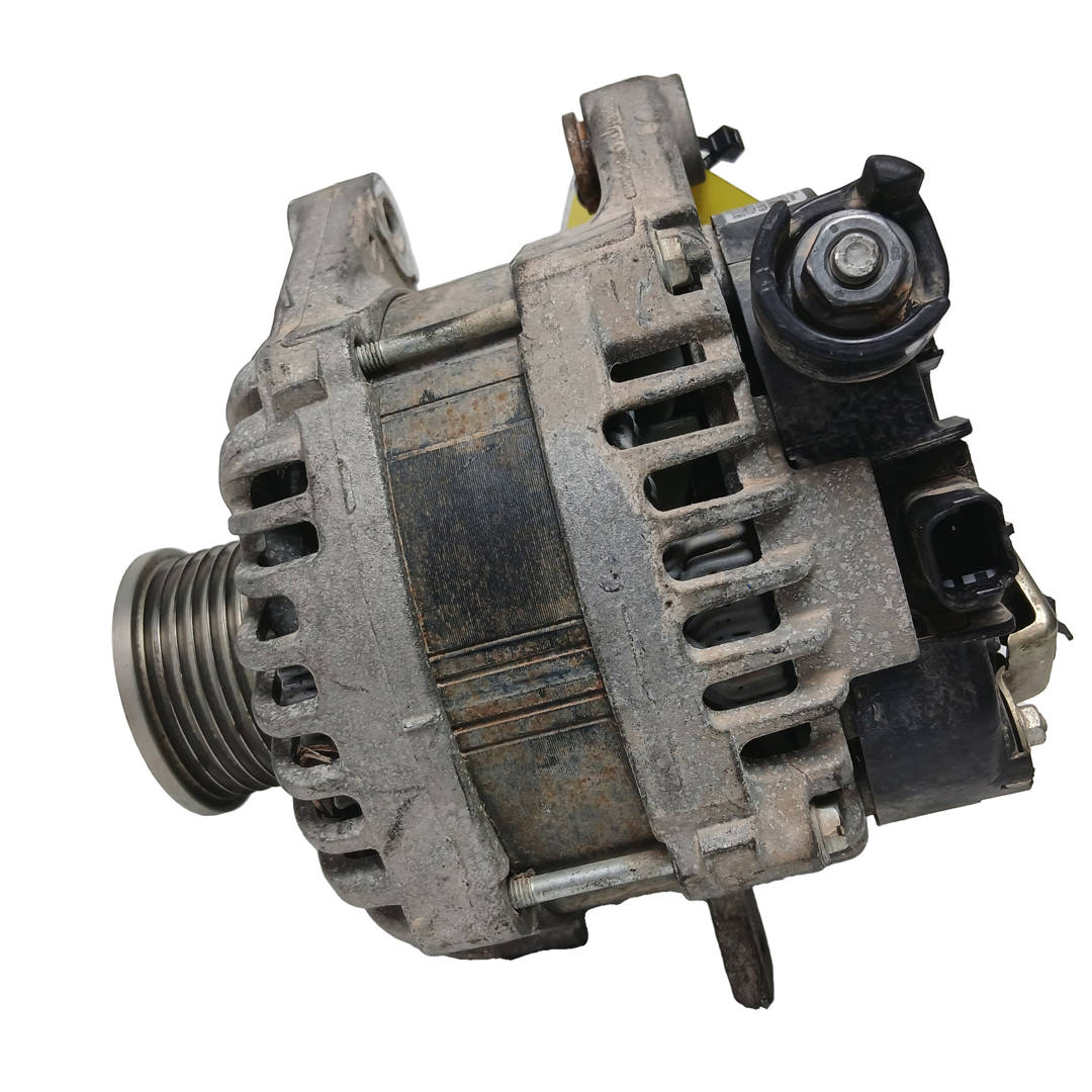 Foto 4 de Alternador Peugeot Rifter (2021)