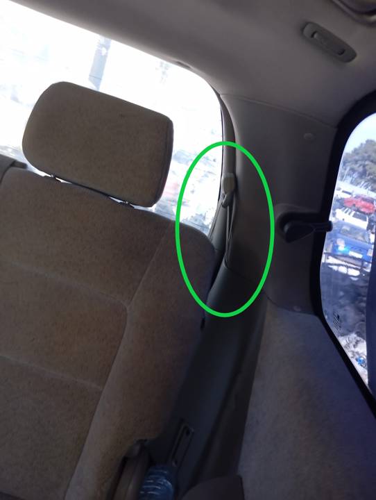 CINTURON SEGURIDAD TRASERO IZQUIERDO