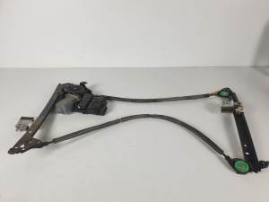 ELEVALUNAS TRASERO DERECHO 106233100 FORD GALAXY (VY) Autodesguaces Alicante