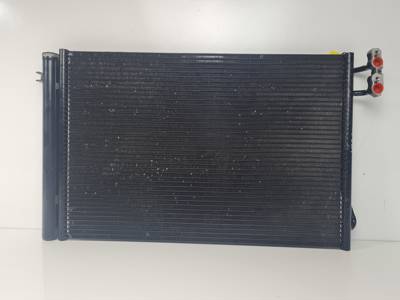 CONDENSADOR / RADIADOR AIRE ACONDICIONADO 3213303 BMW SERIE 3 BERLINA (E90) Autodesguaces Alicante