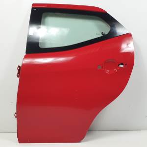 PUERTA TRASERA IZQUIERDA TOYOTA AYGO Autodesguaces Alicante