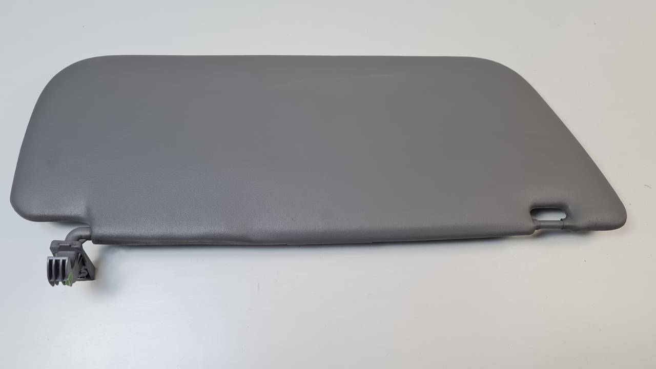 PARASOL DERECHO A9068100010 VOLKSWAGEN CRAFTER CAJA CERRADA Autodesguaces Alicante