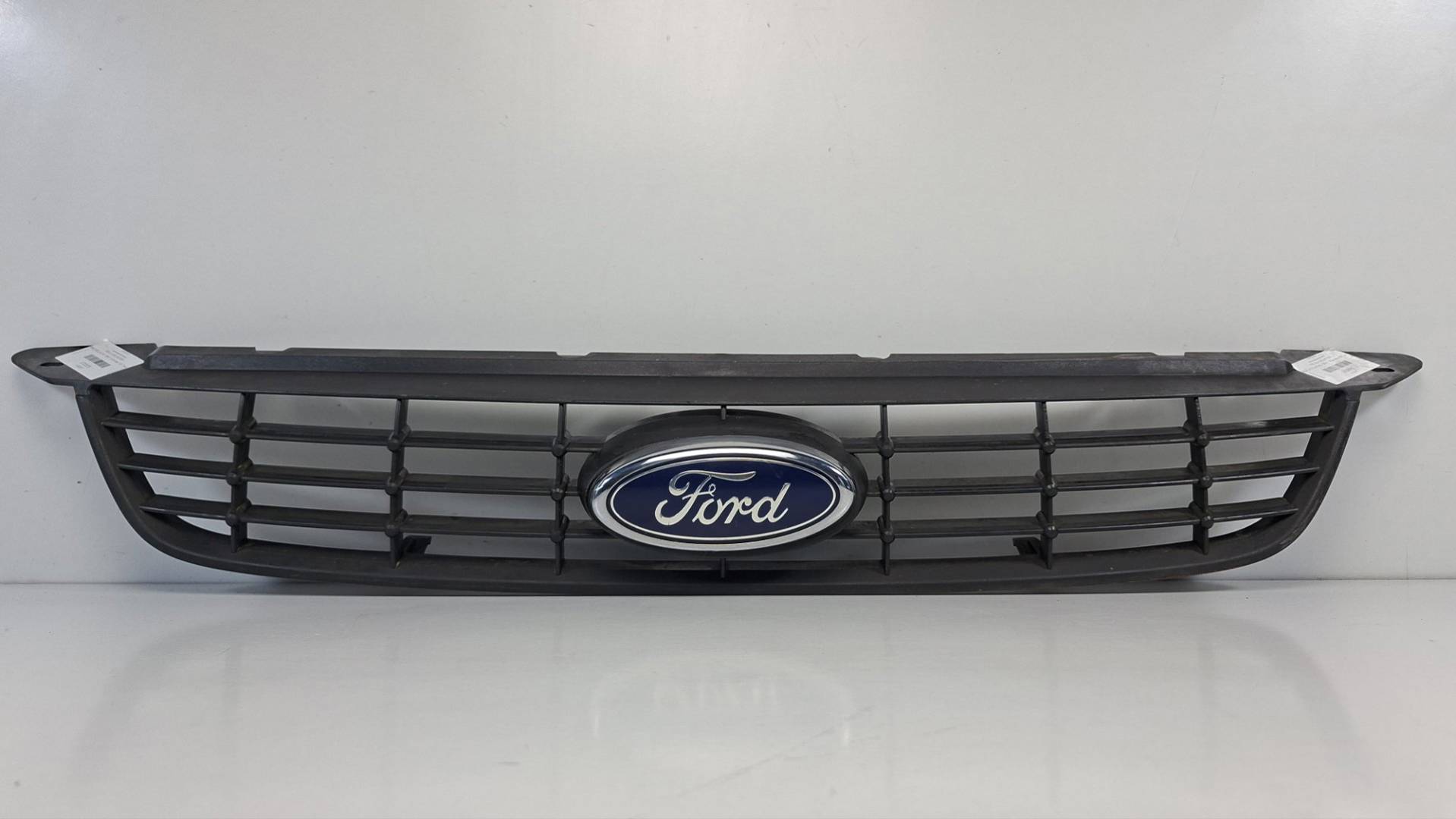 Calandre avant - 8M518200AD - FORD - FOCUS LIM. (CB4)