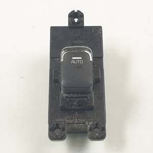MANDO ELEVALUNAS TRASERO IZQUIERDO 93580A2100 KIA CEE'D (JD) Autodesguaces Alicante