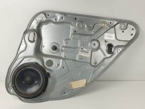 ELEVALUNAS TRASERO DERECHO 4M51A045H22B FORD FOCUS LIM. (CB4) Autodesguaces Alicante