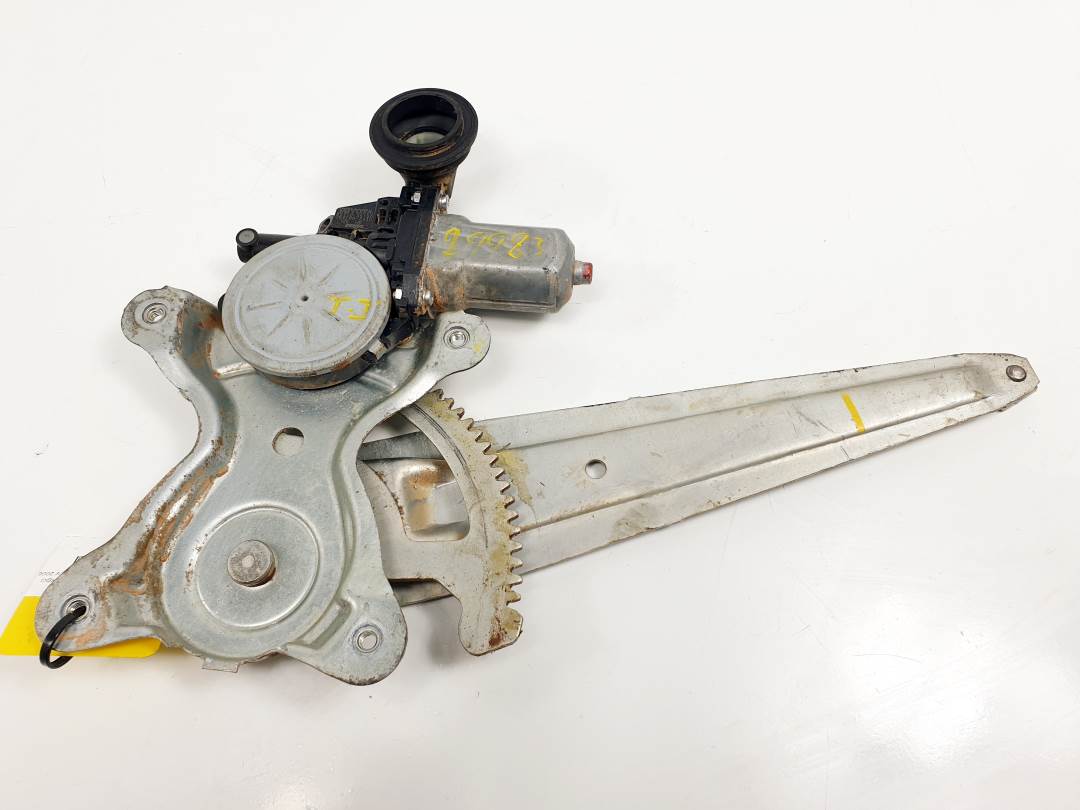 ELEVALUNAS TRASERO IZQUIERDO - 8571035180 - TOYOTA - RAV 4 (A3)