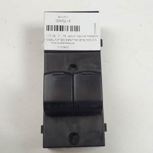 MANDO ELEVALUNAS DELANTERO IZQUIERDO NISSAN MICRA (K12E) Autodesguaces Alicante