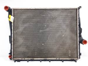 RADIADOR AGUA 14362429E BMW SERIE 3 BERLINA (E46) Autodesguaces Alicante