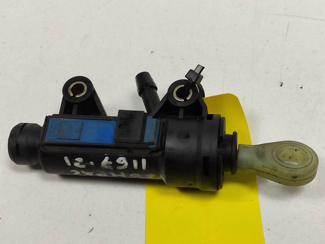 BOMBA EMBRAGUE - 21526752146 - BMW - SERIE 3 COMPACT (E46)