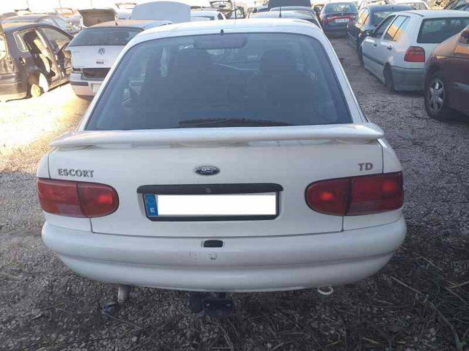 Imagen del vehículo FORD ESCORT BERLINA/TURNIER