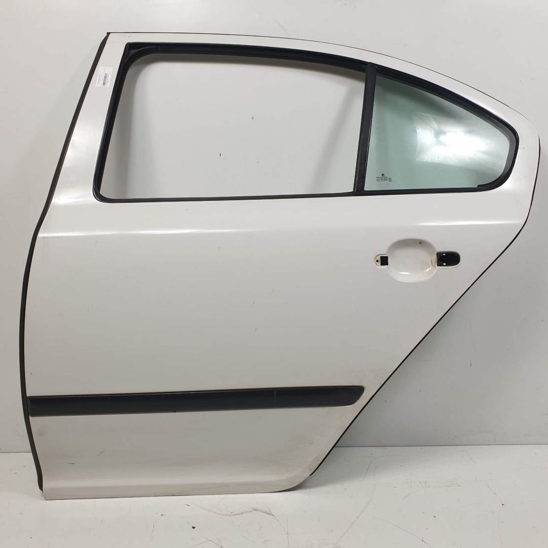 PUERTA TRASERA IZQUIERDA - SKODA - OCTAVIA BERLINA (1U2)
