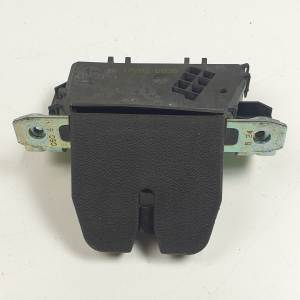 CERRADURA MALETERO / PORTON 13117285 OPEL ASTRA H BERLINA Autodesguaces Alicante