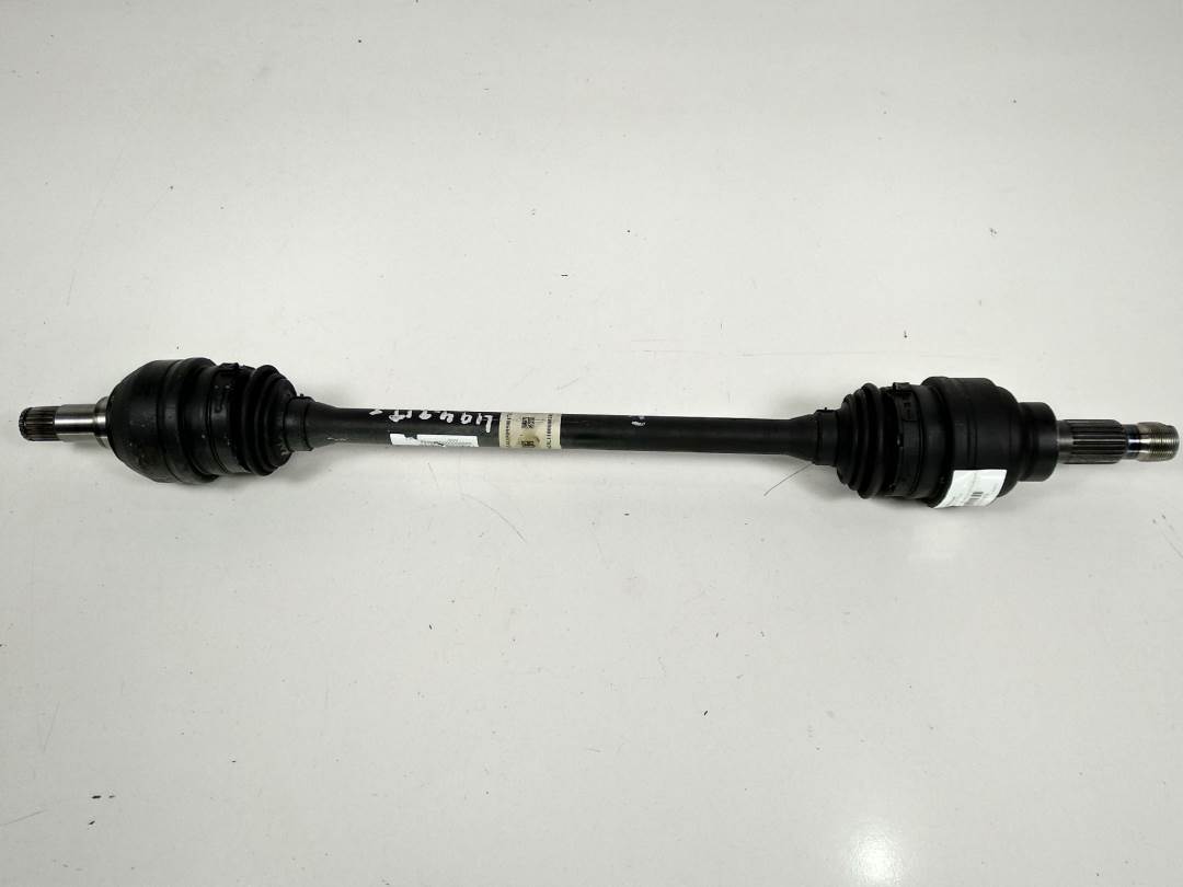 TRANSMISION TRASERA IZQUIERDA - A2113570491 - MERCEDES - CLASE GLA (W156)
