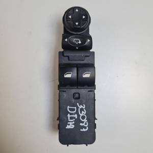 MANDO ELEVALUNAS DELANTERO IZQUIERDO 96657052ZD CITROEN DS 4 Autodesguaces Alicante