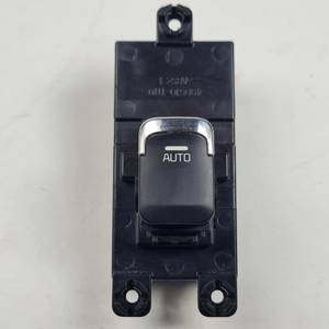 MANDO ELEVALUNAS DELANTERO DERECHO 93580A2100 KIA CEE'D (JD) Autodesguaces Alicante