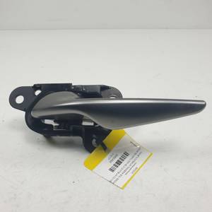 MANETA INTERIOR TRASERA IZQUIERDA 6928050030 LEXUS ES (XZ10) Autodesguaces Alicante
