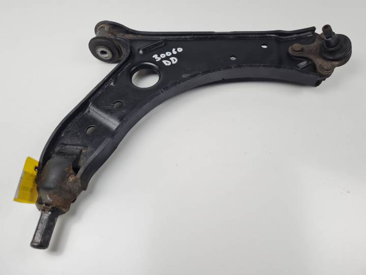 BRAZO SUSPENSION INFERIOR DELANTERO DERECHO 1K0407853E VOLKSWAGEN GOLF VI VARIANT (AJ5) Autodesguaces Alicante