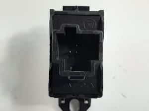 MANDO ELEVALUNAS DELANTERO DERECHO VOLVO V50 FAMILIAR Autodesguaces Alicante