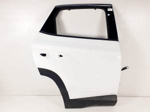 PUERTA TRASERA DERECHA HYUNDAI TUCSON Autodesguaces Alicante