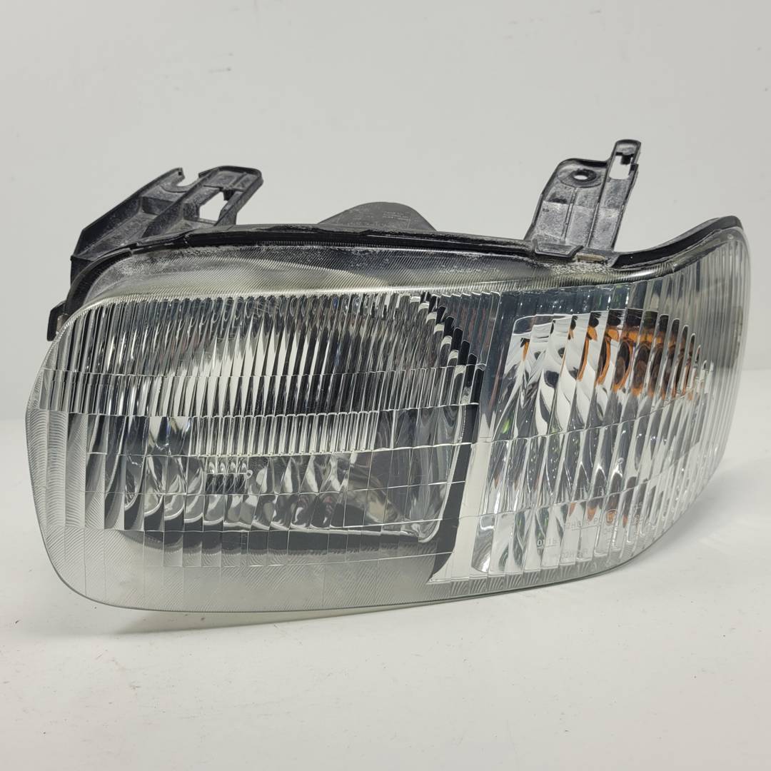 FARO IZQUIERDO - 2L8413006H - FORD - MAVERICK (TM1)