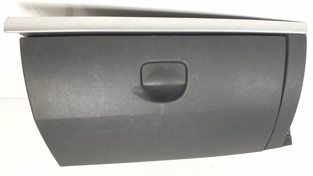 GUANTERA - 8200407712 - RENAULT - CLIO III