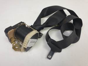 CINTURON SEGURIDAD TRASERO DERECHO 33009759 LAND ROVER RANGE ROVER (L322) Autodesguaces Alicante