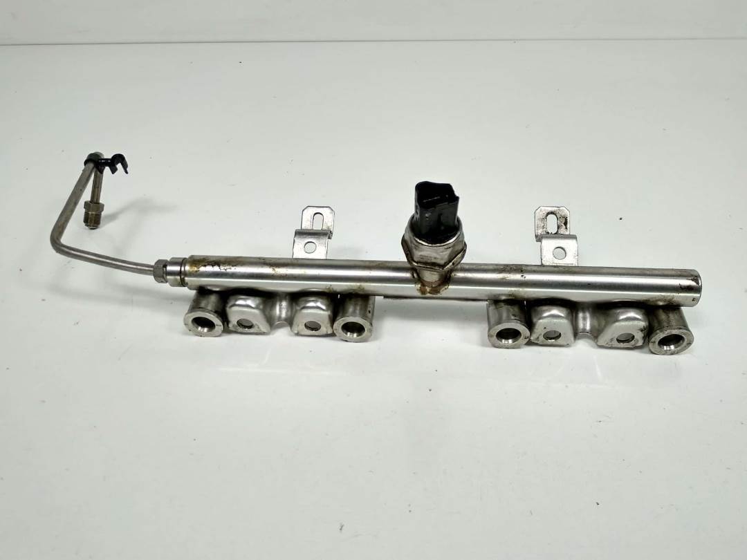 RAMPA INYECTORA - V7566051 - PEUGEOT - 5008 (T87)