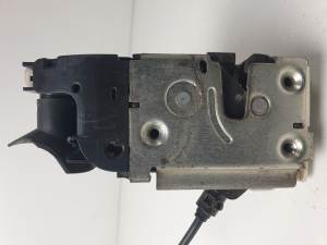 CERRADURA PUERTA DELANTERA IZQUIERDA RENAULT MEGANE II BERLINA 5P Autodesguaces Alicante