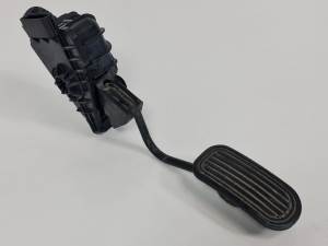 POTENCIOMETRO PEDAL 7812048070 LEXUS RX Autodesguaces Alicante
