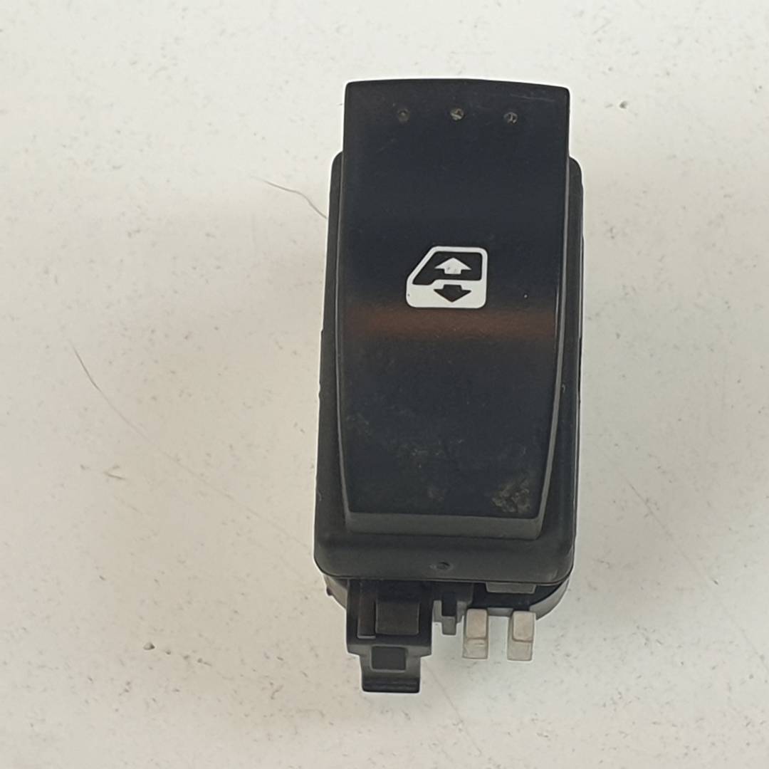 Commande de lève-vitre avant droite - 634245D - RENAULT - CLIO II CAMPUS