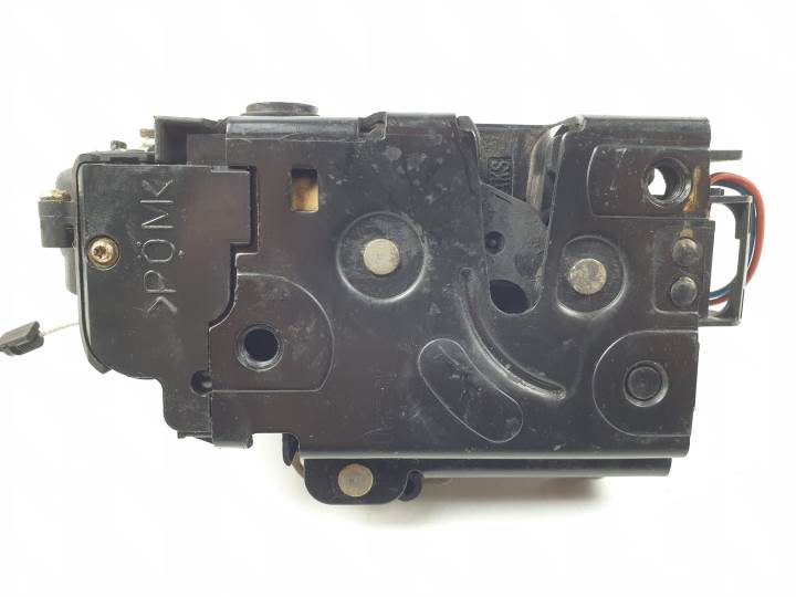 CERRADURA PUERTA TRASERA IZQUIERDA 3B4839015A VOLKSWAGEN BORA BERLINA (1J2) Autodesguaces Alicante